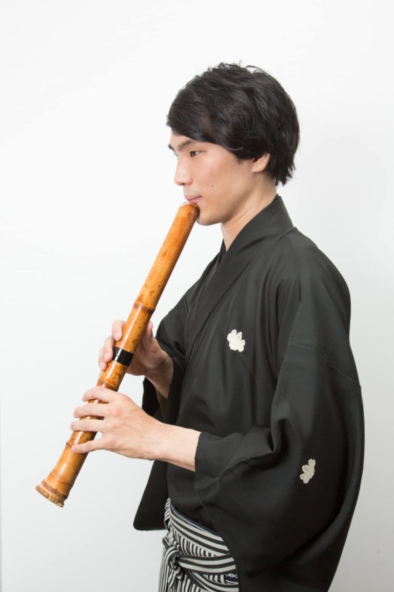 Kanaki Sada - joueur de Shakuhachi